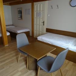 Bemutatkozás - háromágyas szoba