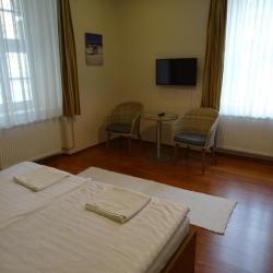 Antik apartman hálószoba 1.