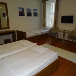 Antik apartman hálószoba 2.