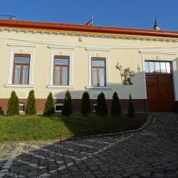 Családi 2. apartman épülete